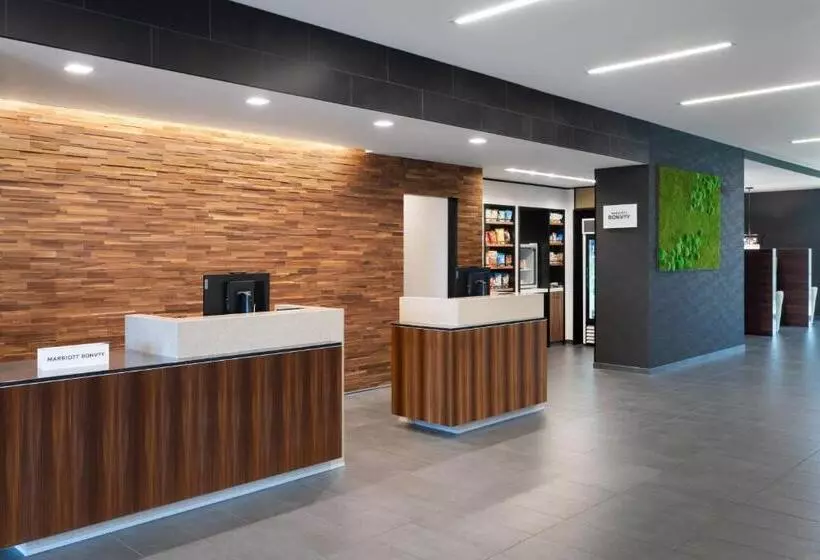 ホテル Courtyard By Marriott Port St. Lucie Tradition