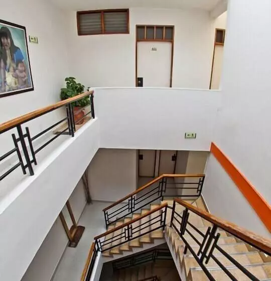 هتل Emberá