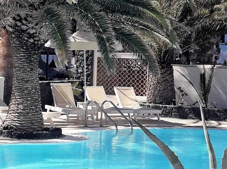 Arion Bay Hotel Santorini