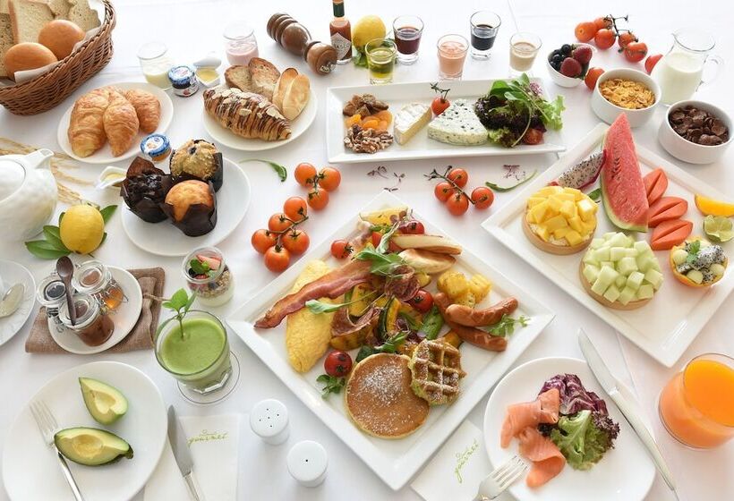 Dusit Suites Hotel Ratchadamri, Bangkok