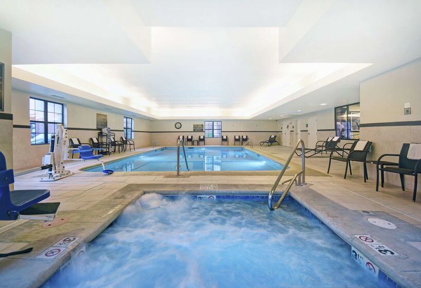 هتل Homewood Suites By Hilton Denver Int L Airport