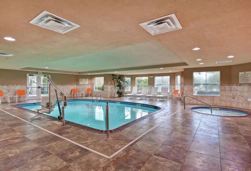 Отель Homewood Suites By Hilton Fayetteville