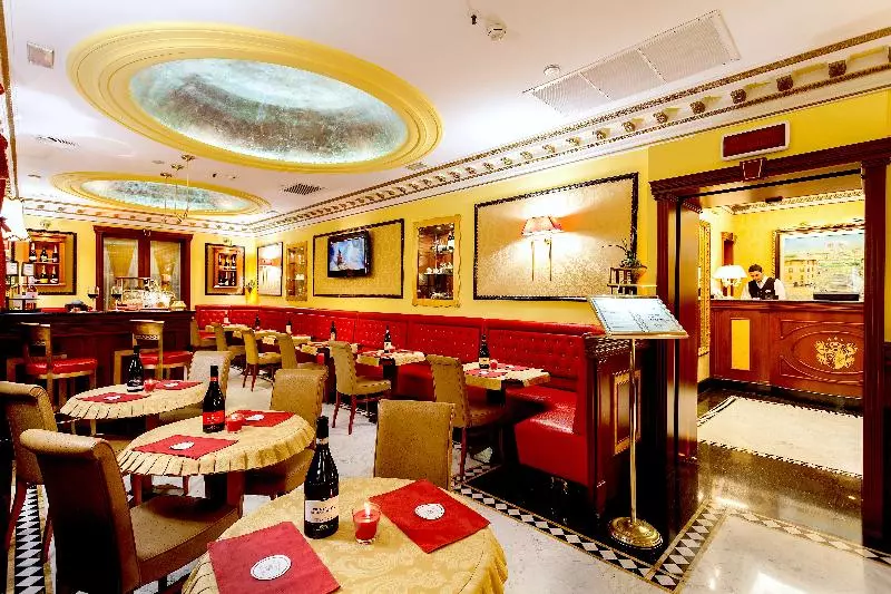 هتل Manfredi Suite In Rome