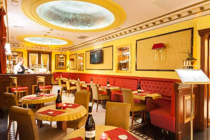 هتل Manfredi Suite In Rome