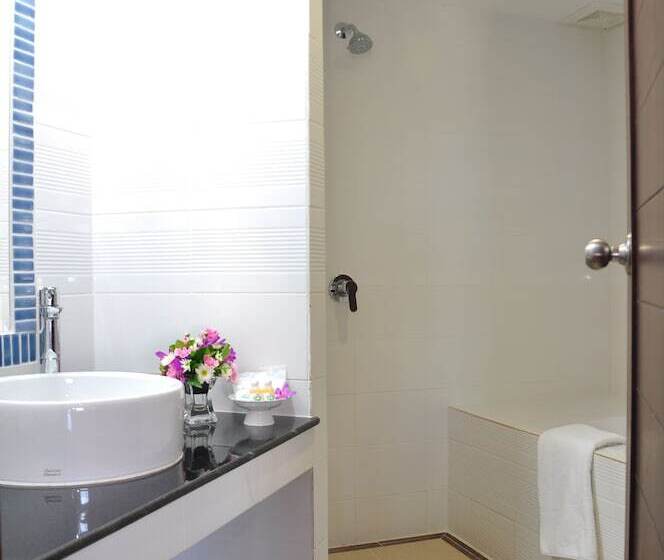 Mayflower Grande Hotel Chiang Mai