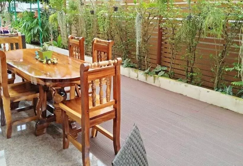 Mei Zhou Phuket Hotel Sha Plus