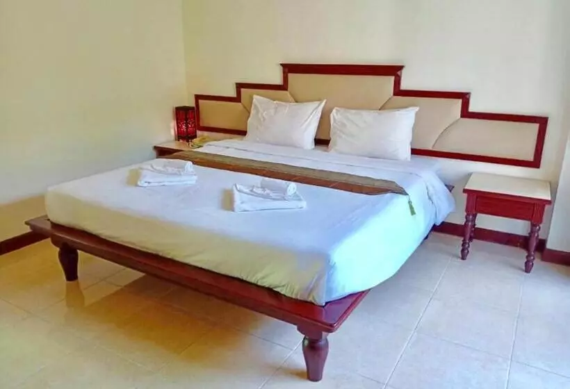 Mei Zhou Phuket Hotel Sha Plus