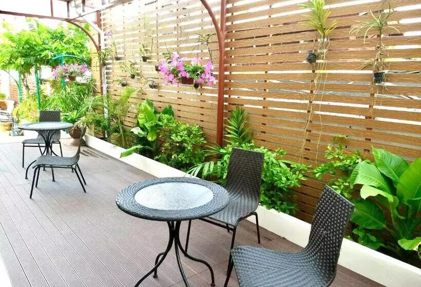 Mei Zhou Phuket Hotel Sha Plus