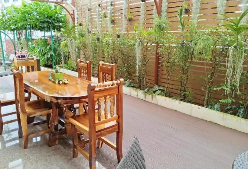 Mei Zhou Phuket Hotel Sha Plus