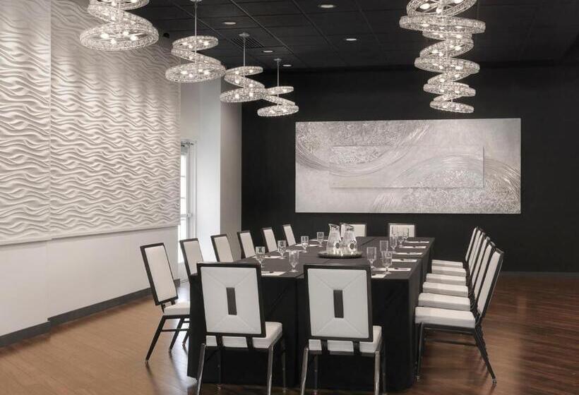 فندق The Moonrise