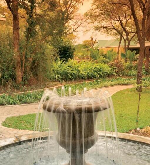 בית מלון כפרי Perrys Bridge Hollow Boutique