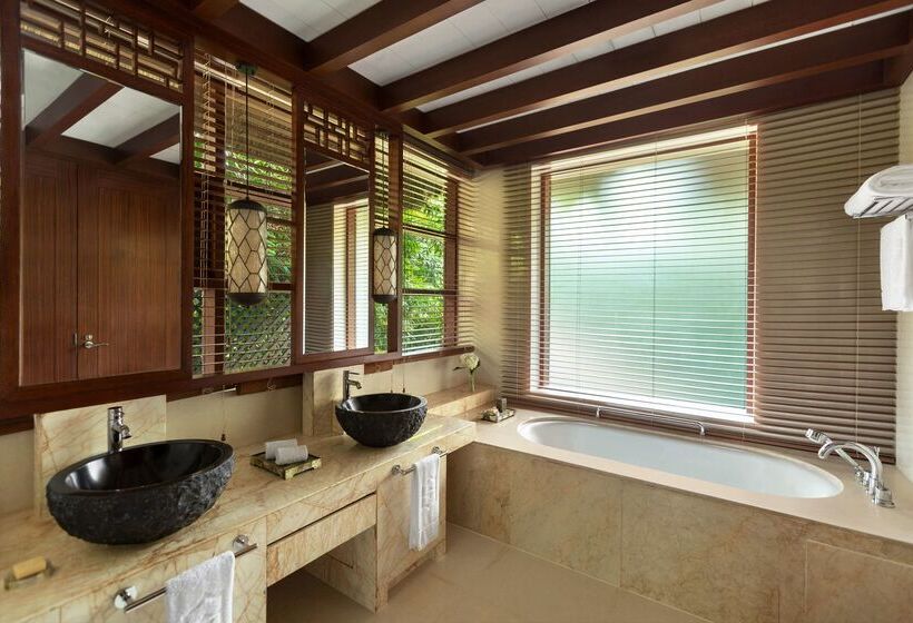 ホテル Shangri La Boracay