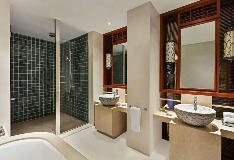 ホテル Shangri La Boracay