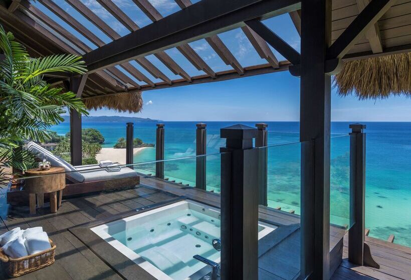 ホテル Shangri La Boracay