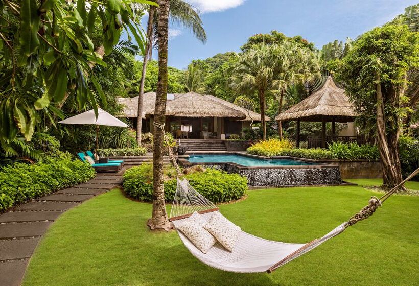 ホテル Shangri La Boracay