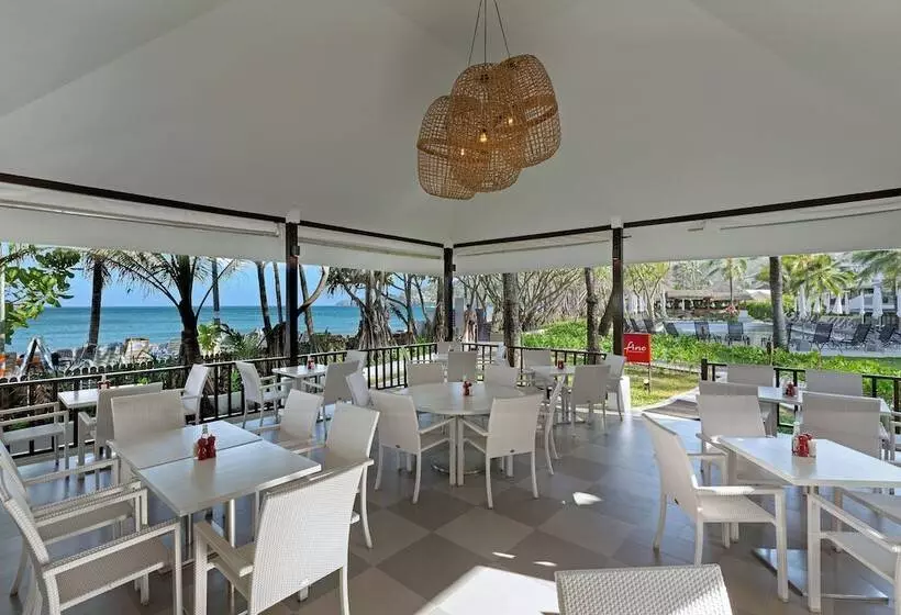 渡假胜地  Sunwing Kamala Beach