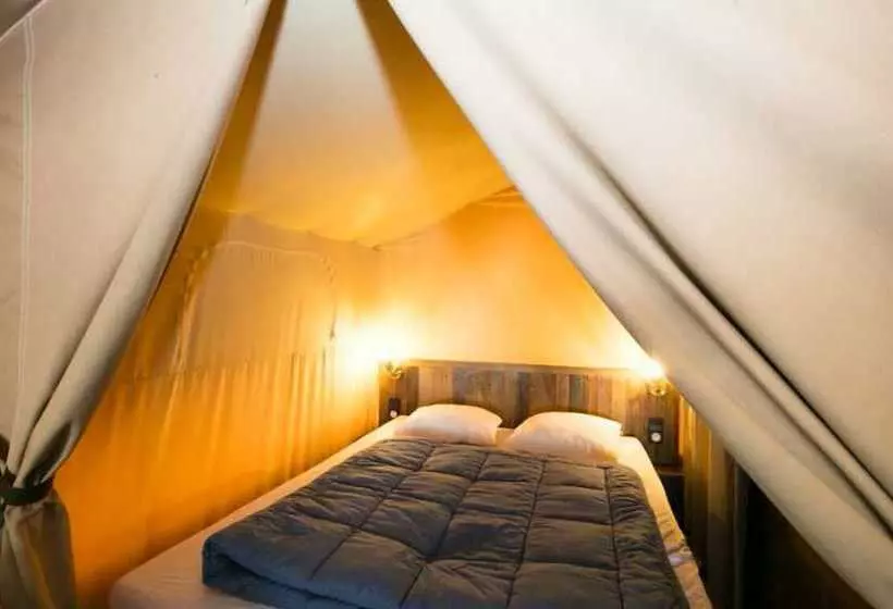リゾートホテル Camping Maeva Escapades Le Domaine Des Chênes Blancs