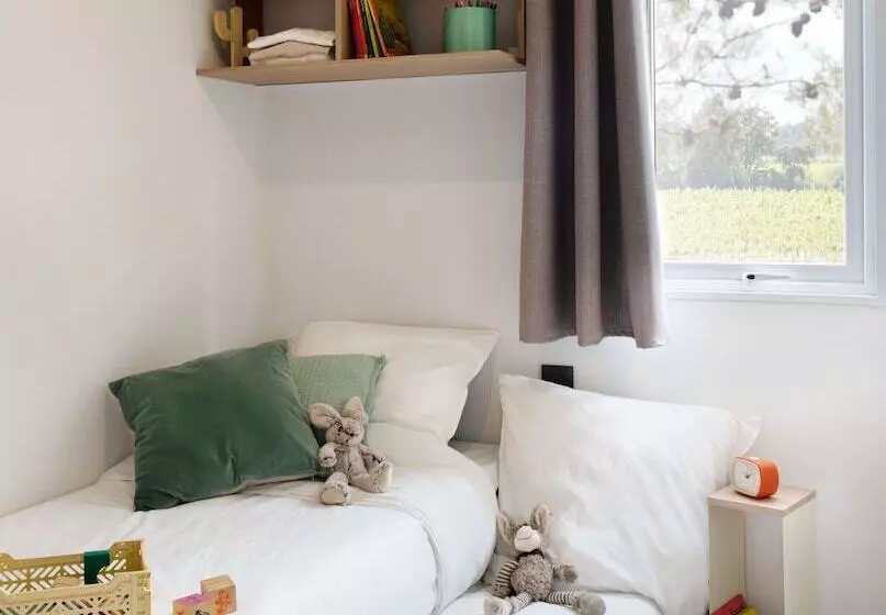 リゾートホテル Camping Maeva Escapades Le Domaine Des Chênes Blancs