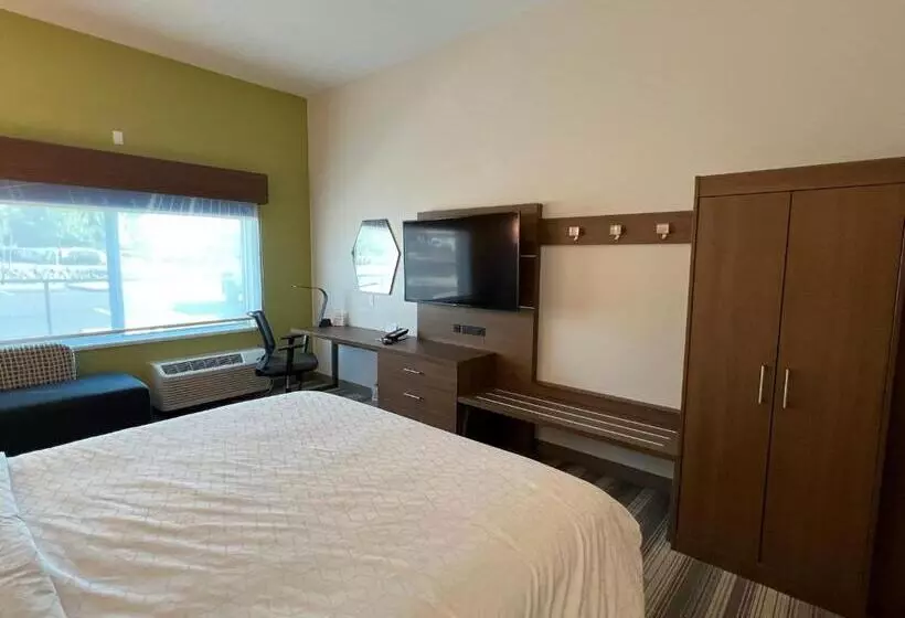 Hotelli Holiday Inn Express & Suites   Ukiah, An Ihg
