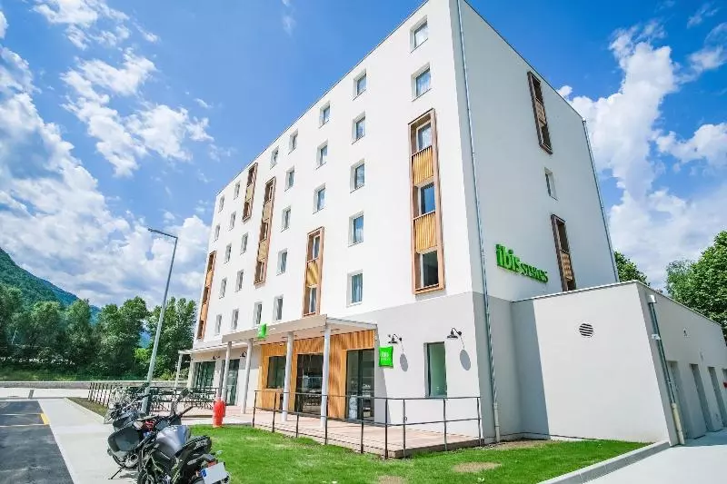 ホテル Ibis Styles Albertville