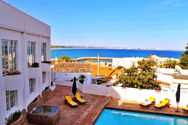 Baluarte Da Vila Apartments