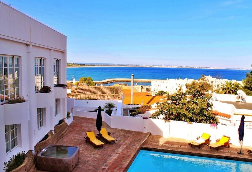 Baluarte Da Vila Apartments