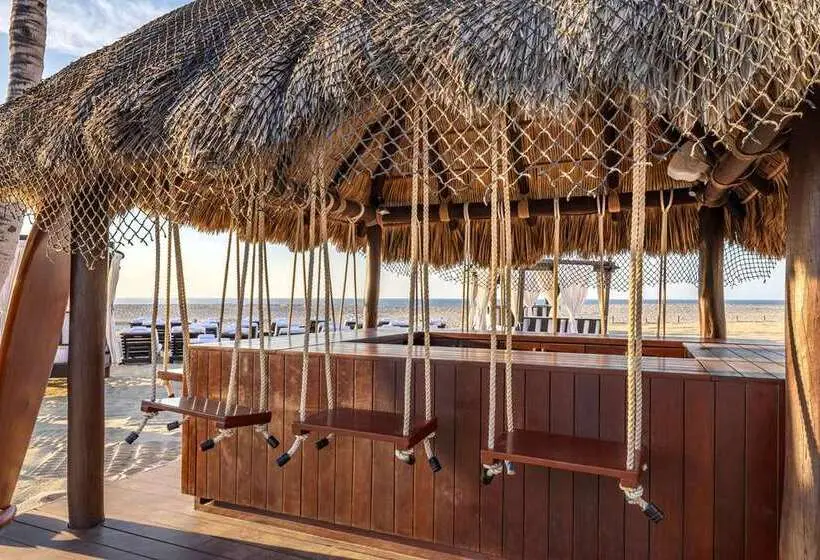 ホテル Cabo Azul, A Hilton Vacation Club