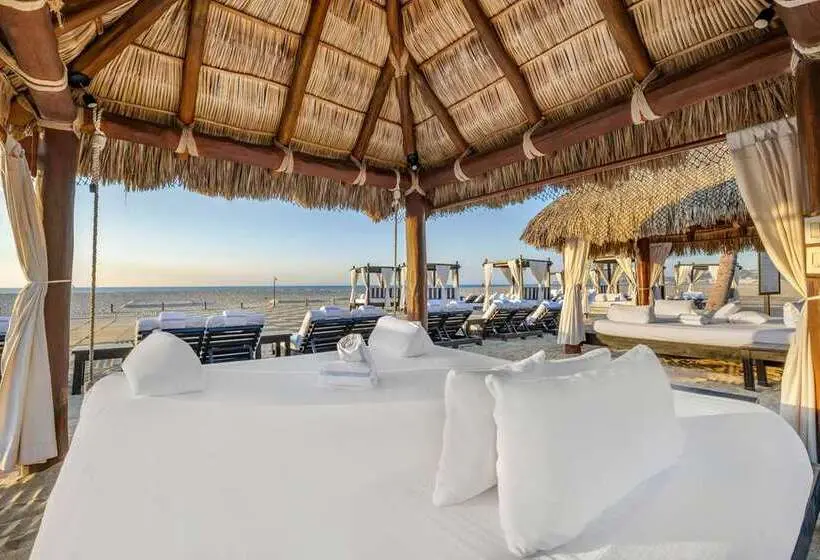 ホテル Cabo Azul, A Hilton Vacation Club