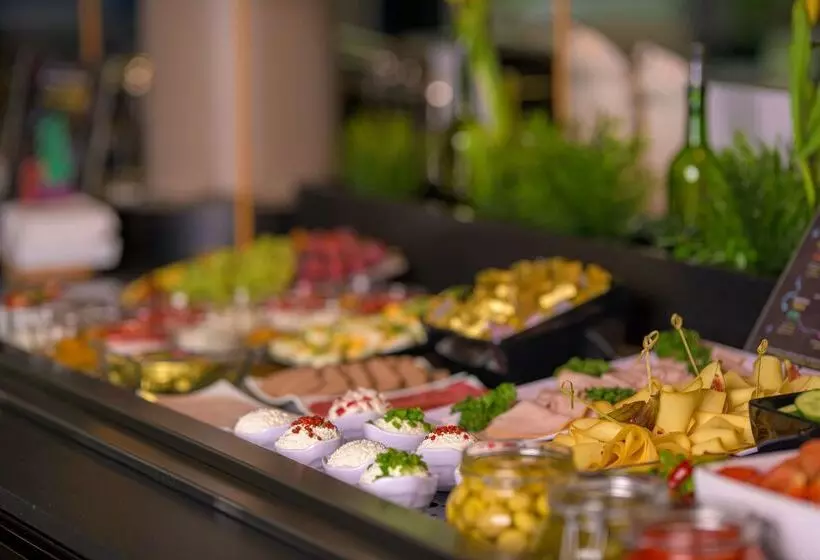 ホテル Campanile łódź