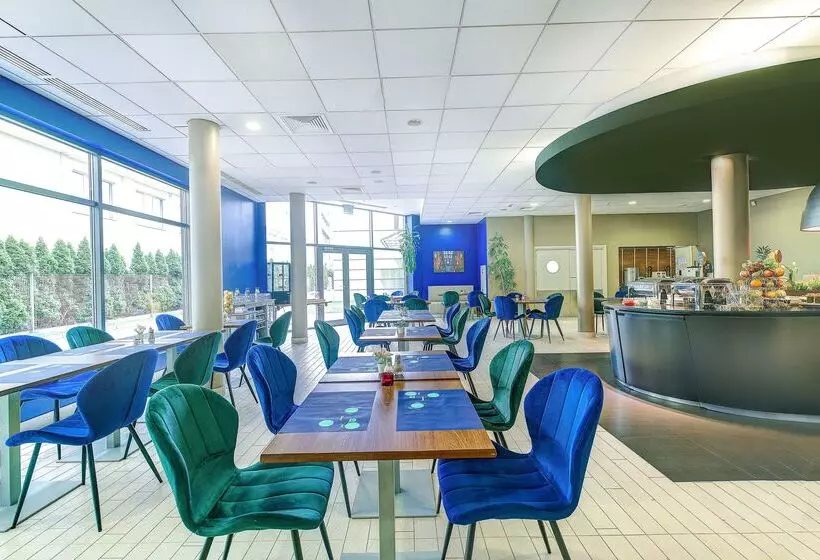 ホテル Campanile łódź