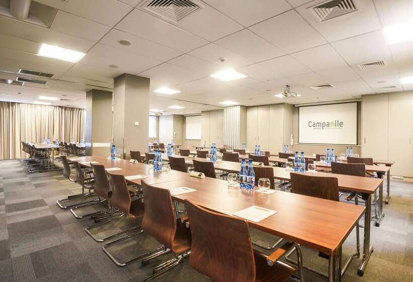 ホテル Campanile łódź