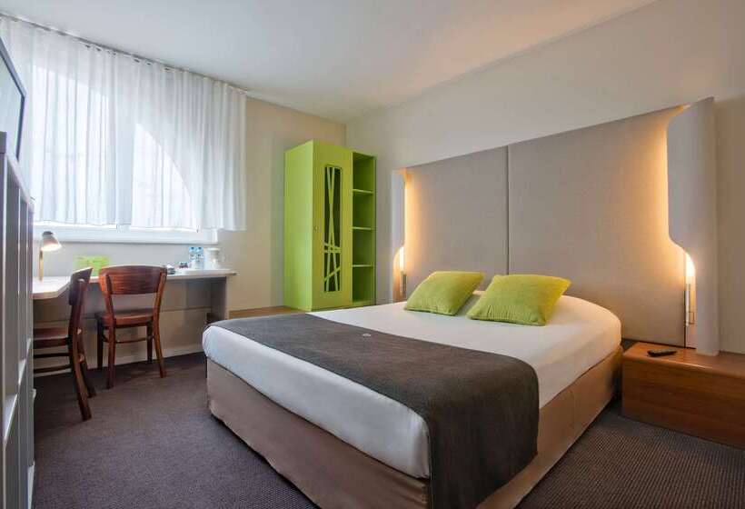 ホテル Campanile łódź