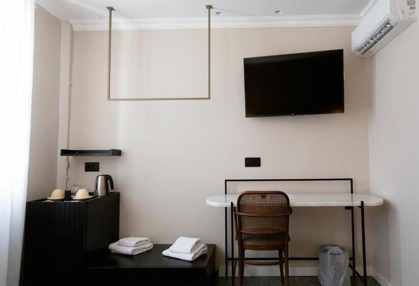 فندق Civitas Suites