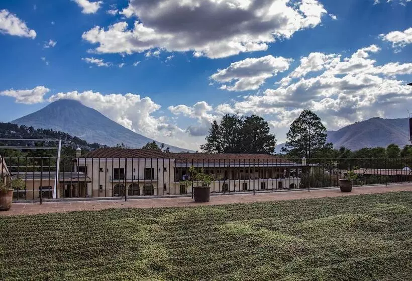 هتل Filadelfia Coffee Resort & Tours