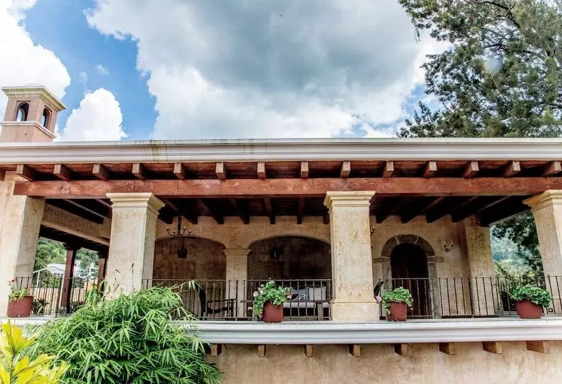 هتل Filadelfia Coffee Resort & Tours