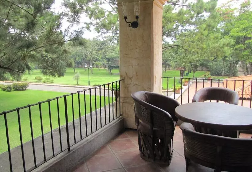 هتل Filadelfia Coffee Resort & Tours