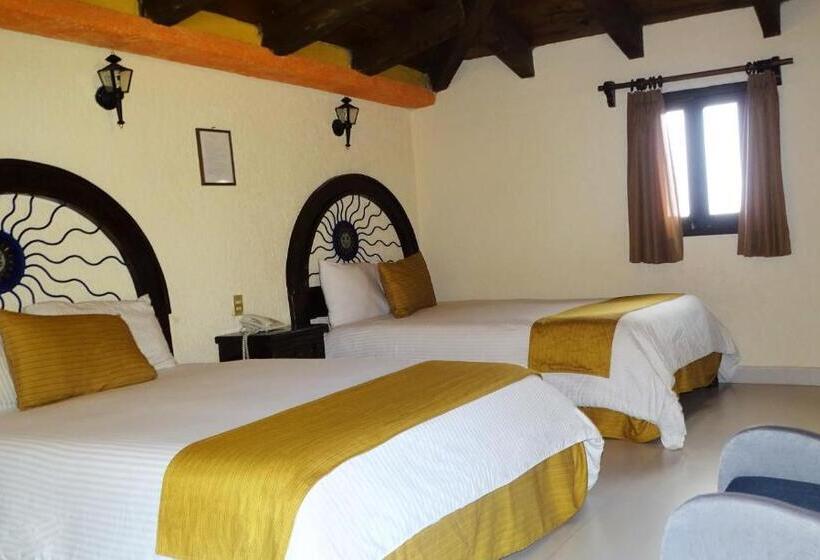 فندق Jardines Del Centro