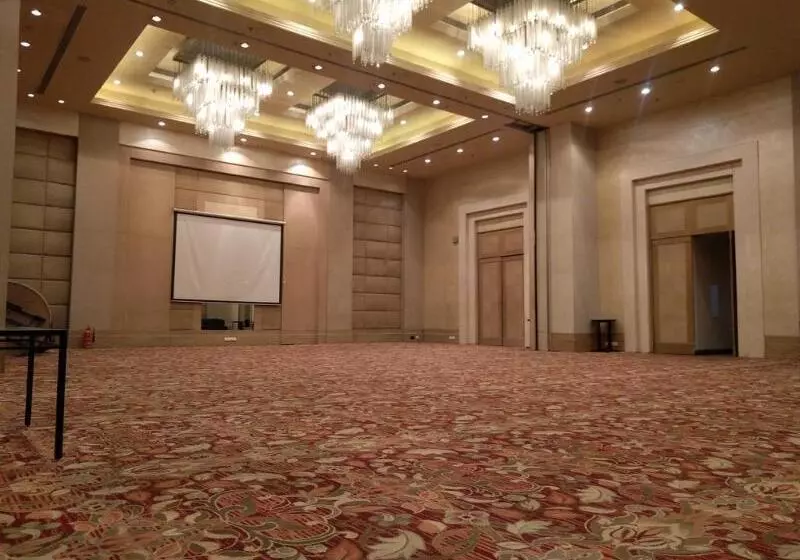 酒店 Lemon Tree Premier 2, Gurugram