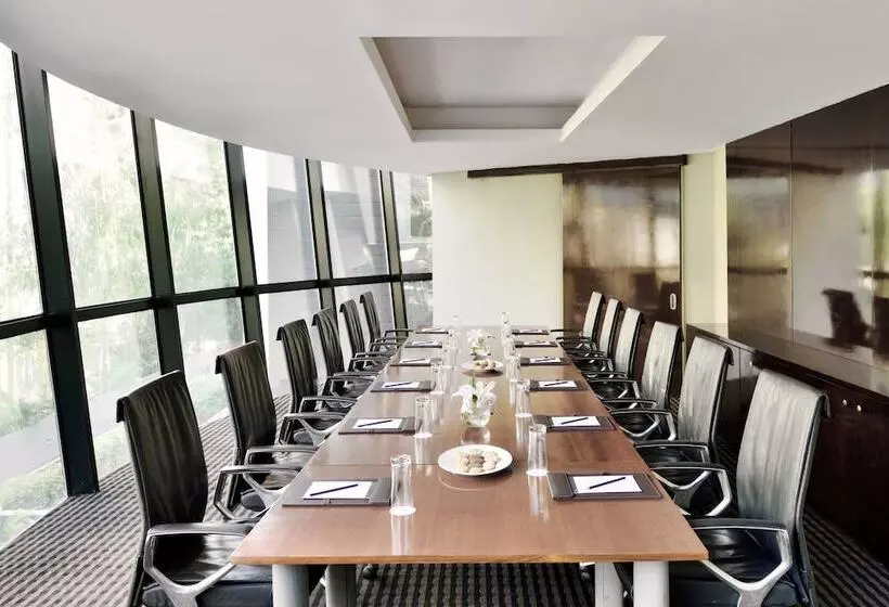 酒店 Marriott Suites Pune