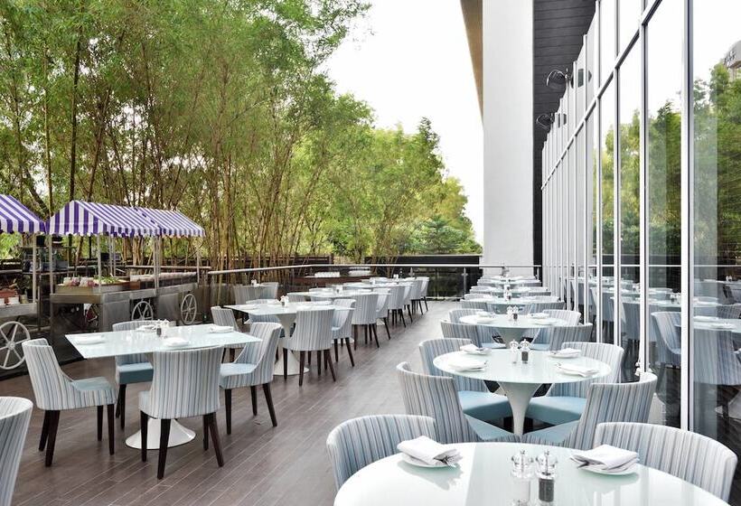 ホテル Marriott Suites Pune