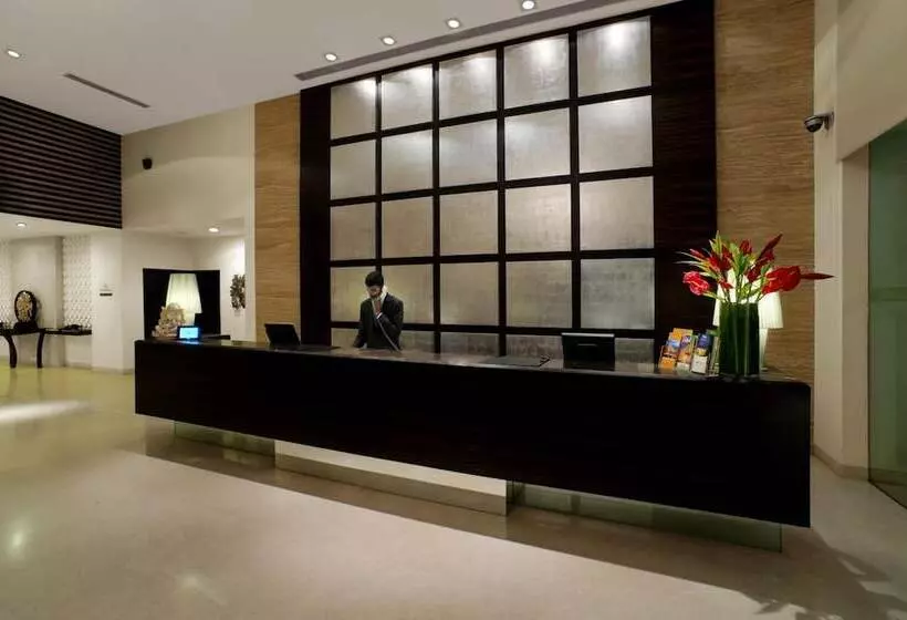 酒店 Radha Regent Electronic City