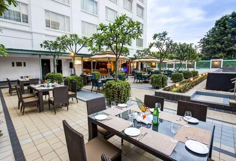 酒店 Radha Regent Electronic City