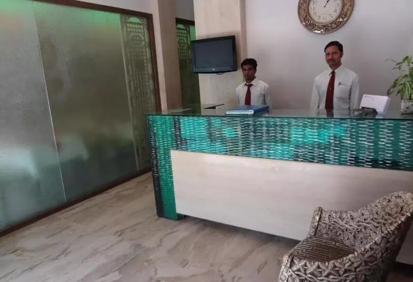 Отель Sapna Marine