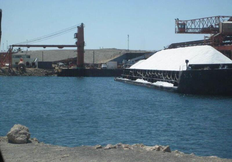 בית מלון כפרי The Halfway Inn