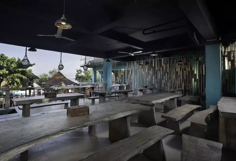 فندق The Tanis Beach Resort Nusa Lembongan