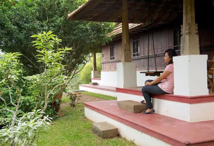 هتل The Travancore Heritage Beach Resort