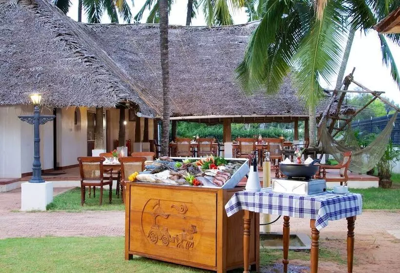 هتل The Travancore Heritage Beach Resort