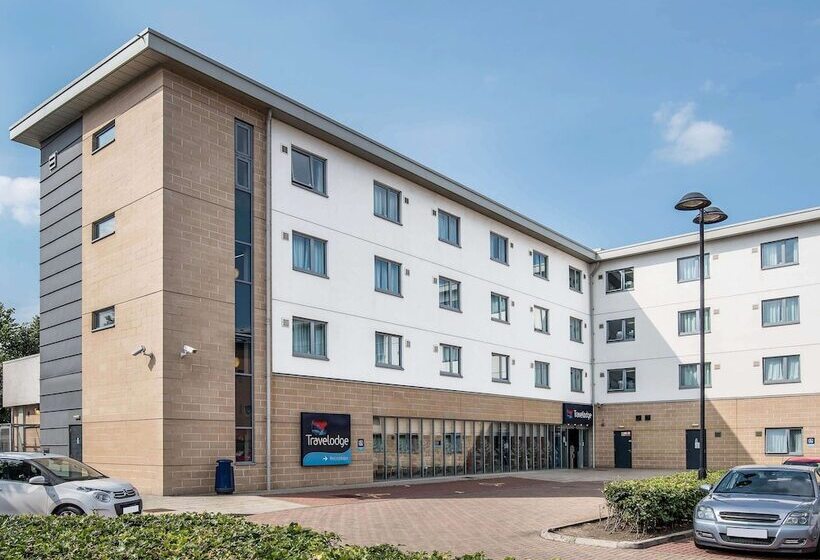 ホテル Travelodge Edinburgh Airport Ratho Station