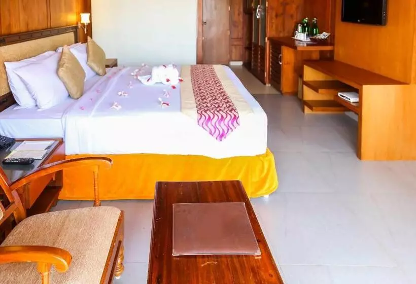 Poovar Island Resort