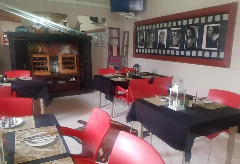 Majatalo Karoo Manor Guesthouse And Restaurant